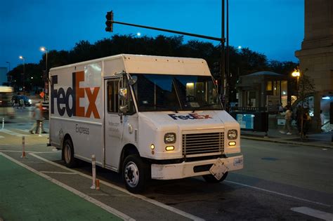 FedEx at Walgreens. . Fedex overnight drop off near me